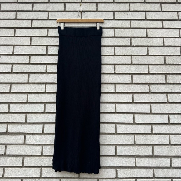 House of Harlow 1960 Black Ribbed Side Slit Pencil Skirt - Picture 7 of 8